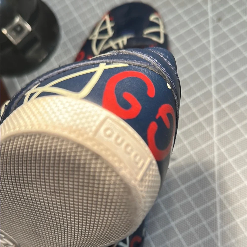 Gucci Ghost Sneakers size 10.5
